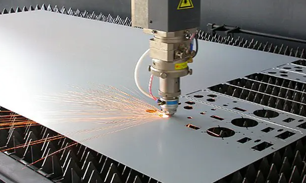 Cours de technologie de découpe laser de l'entreprise HEAD Comment obtenir une efficacité élevée 